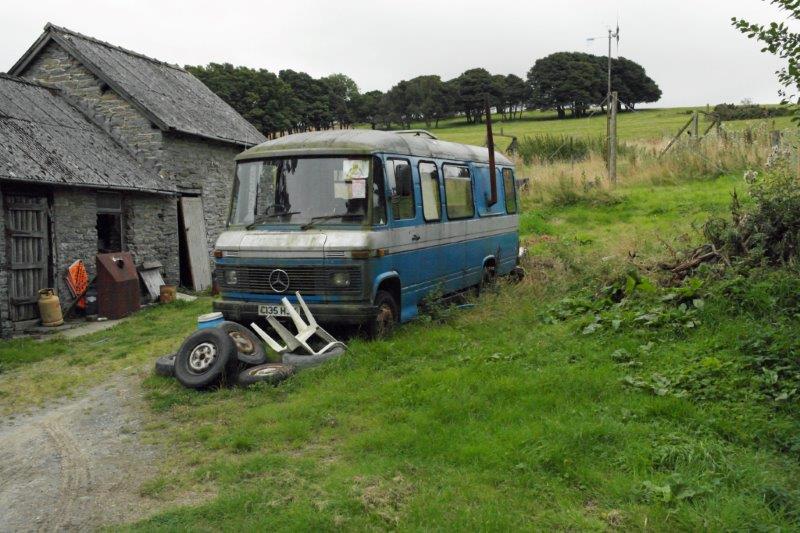 {short description of image}