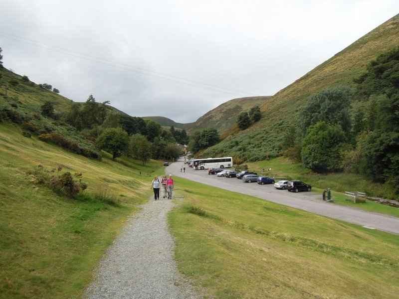 {short description of image}