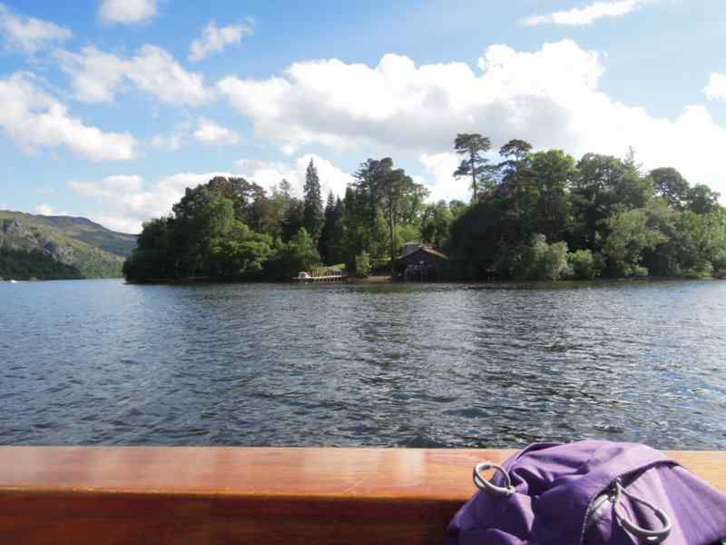 {short description of image}