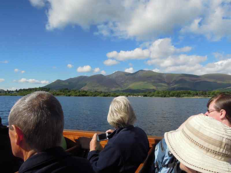 {short description of image}