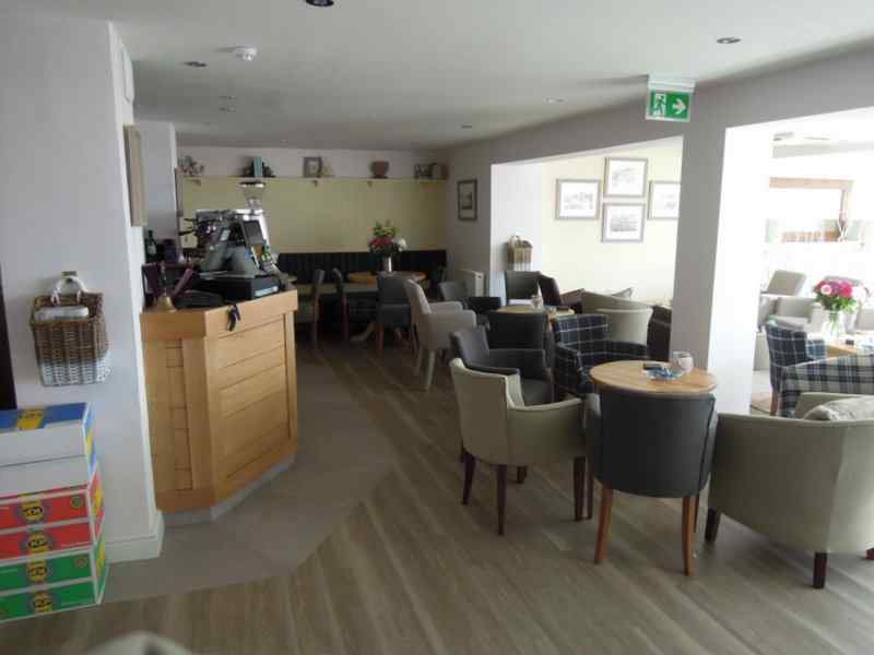 {short description of image}