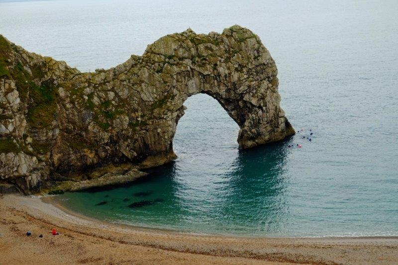 {short description of image}