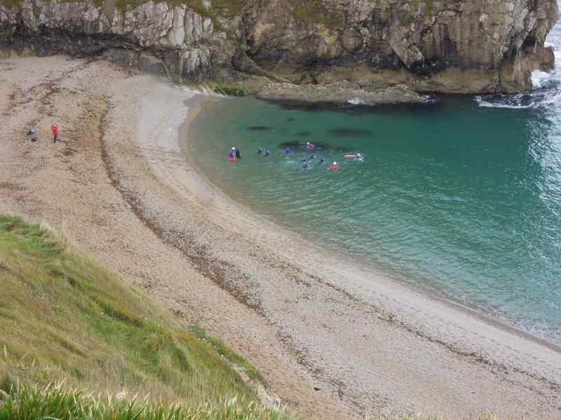 {short description of image}