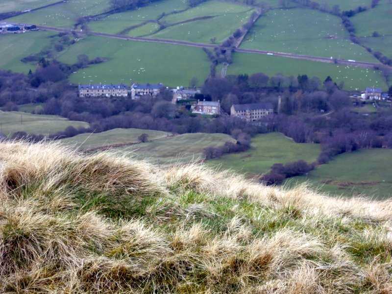 {short description of image}