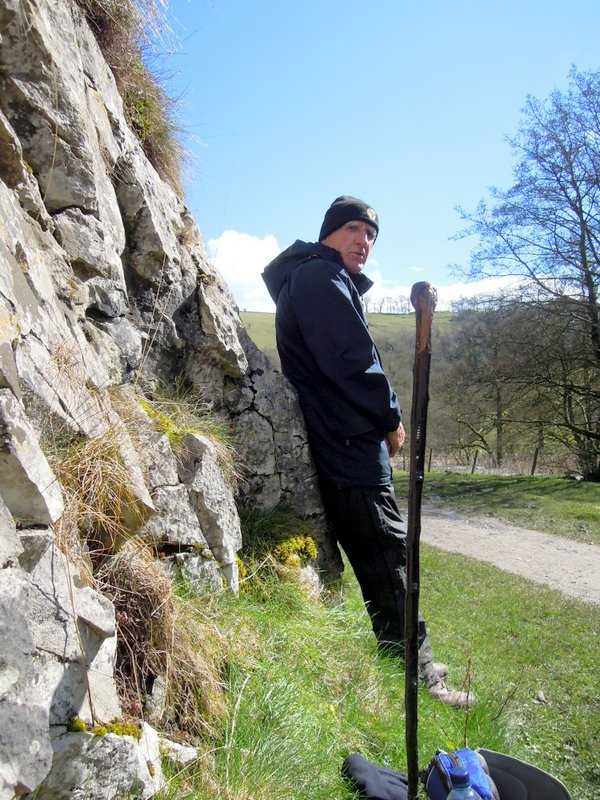 {short description of image}