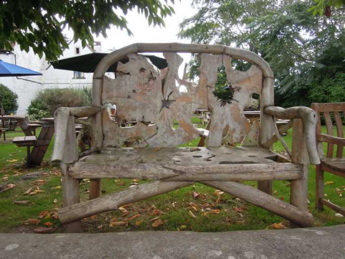 A fascinating bench