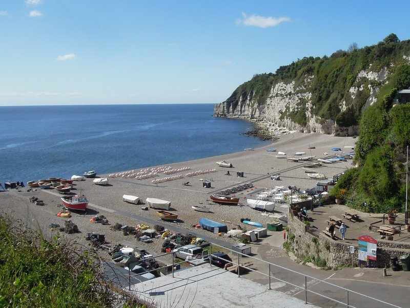 Boats and deck chairs ready for the throngs?