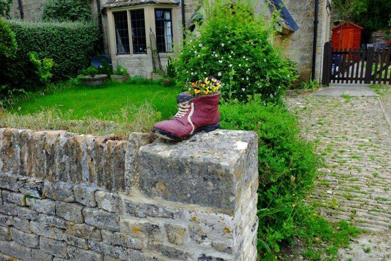 Into Westonbirt village - anyone missing a boot?