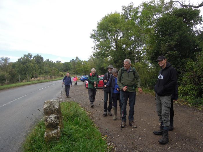 Passing the ancient mounting stone we set off down through Frith Wood