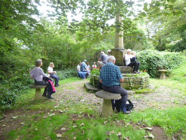 Lunch at the War Memorial in Slad